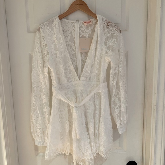Showpo - Come Go With Me Playsuit - white lace US10 - Picture 4 of 4